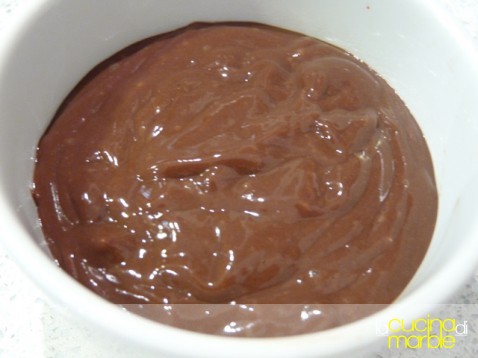 crema pasticcera al cioccolato crema pasticcera al cioccolato