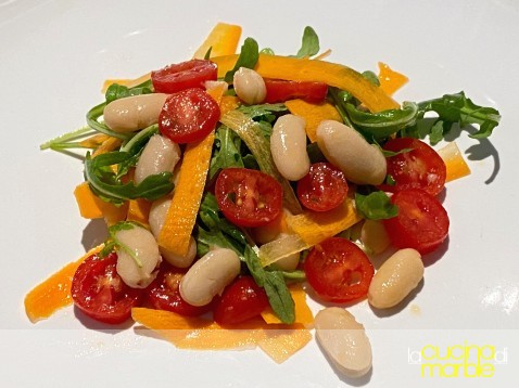 fagioli con carote e rucola