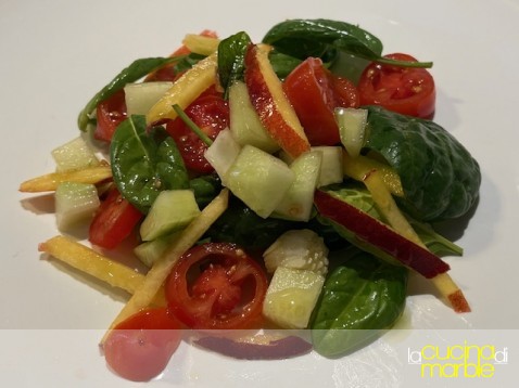 insalata con la meloncella