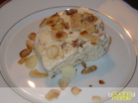 semifreddo alle mandorle semifreddo alle mandorle